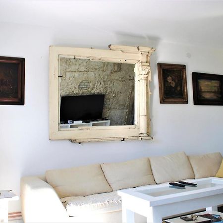 Mala Oaza Appartement Čačak Buitenkant foto