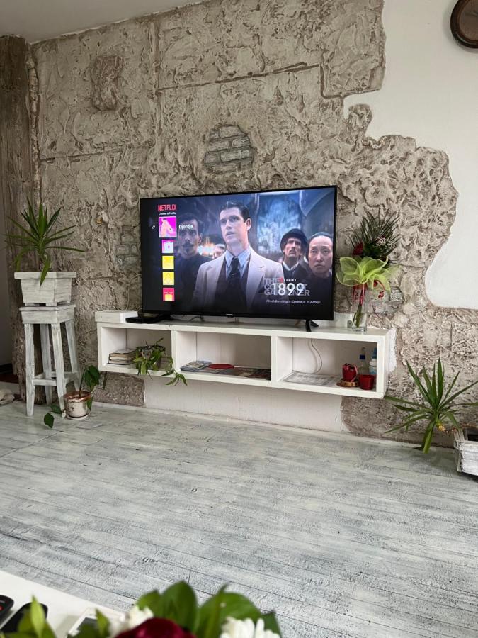 Mala Oaza Appartement Čačak Buitenkant foto